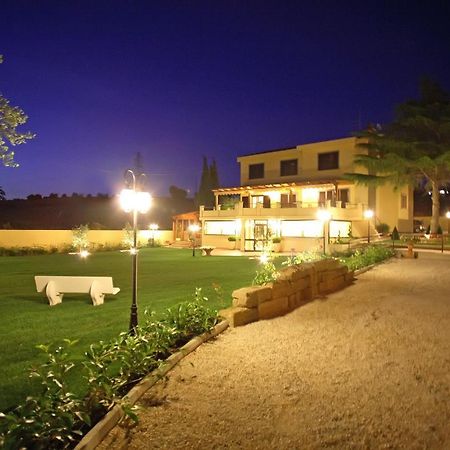 Bed And Breakfast La Corte Degli Ulivi Чивитавеккья Экстерьер фото
